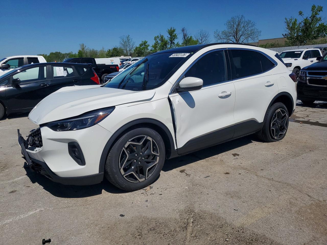 FORD ESCAPE 2026