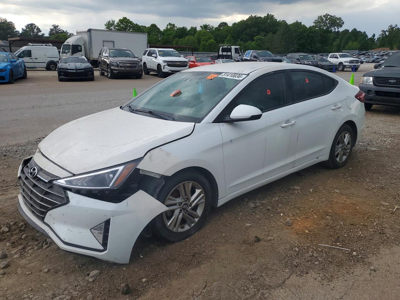 HYUNDAI ELANTRA 2019