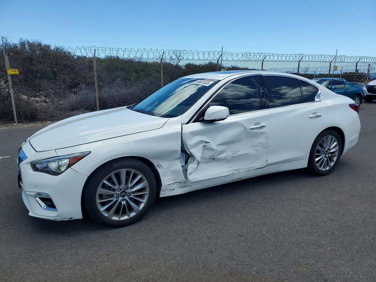 INFINITI Q50 2021