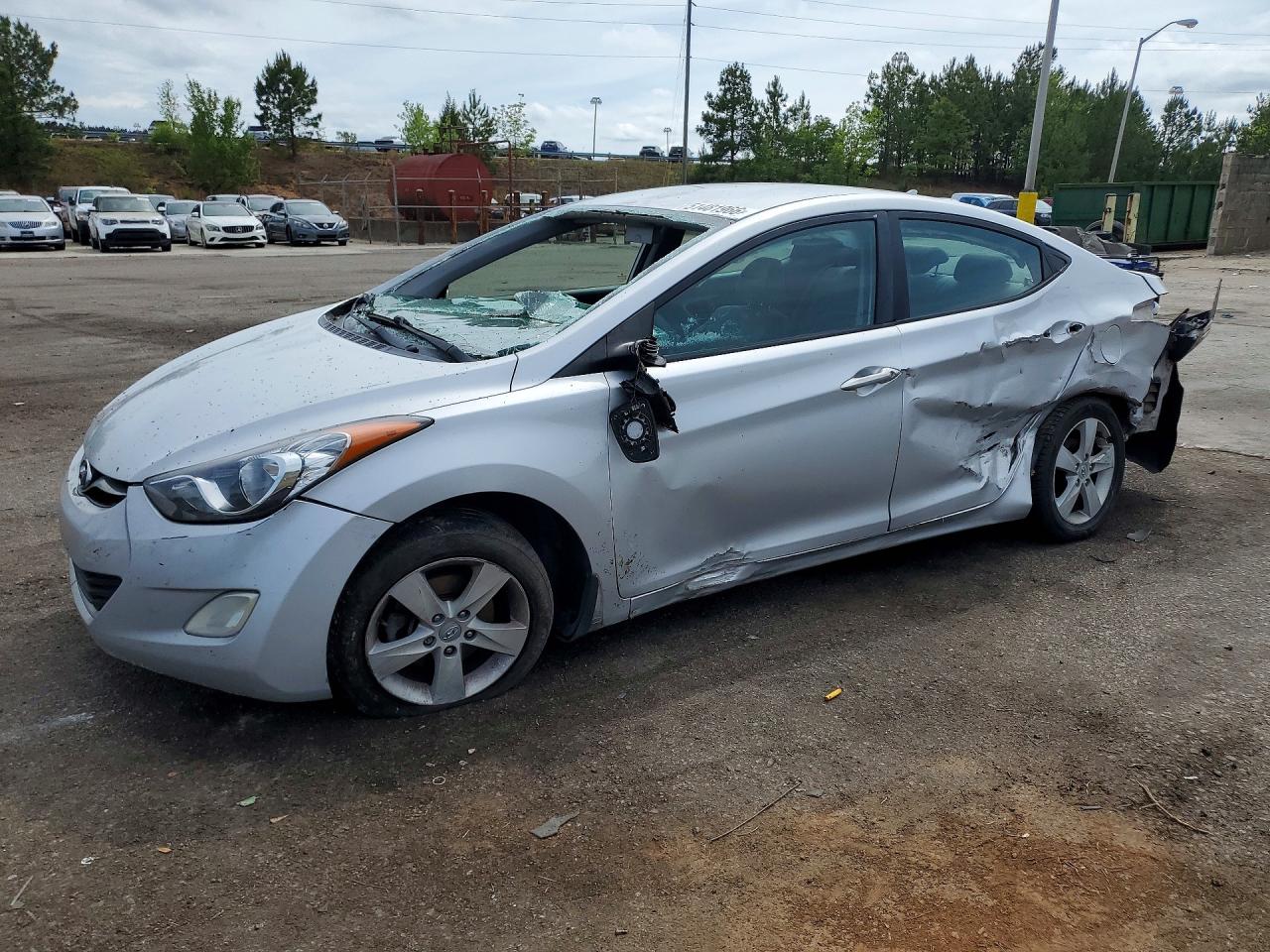 HYUNDAI ELANTRA 2013