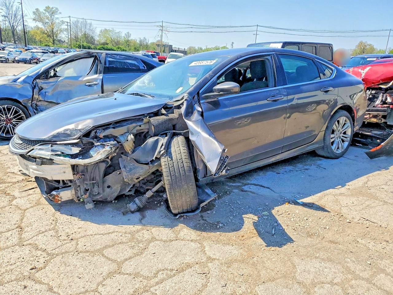 CHRYSLER 200 2015