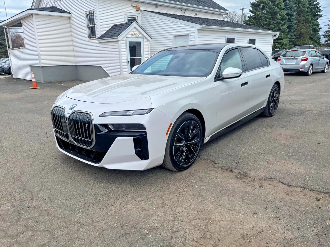 BMW I7 2023