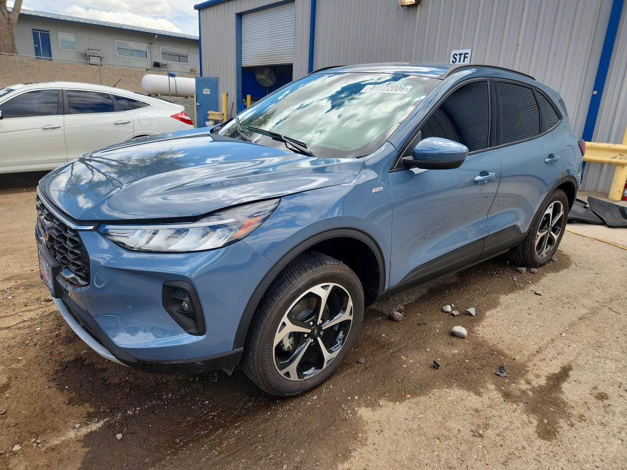FORD ESCAPE 2025