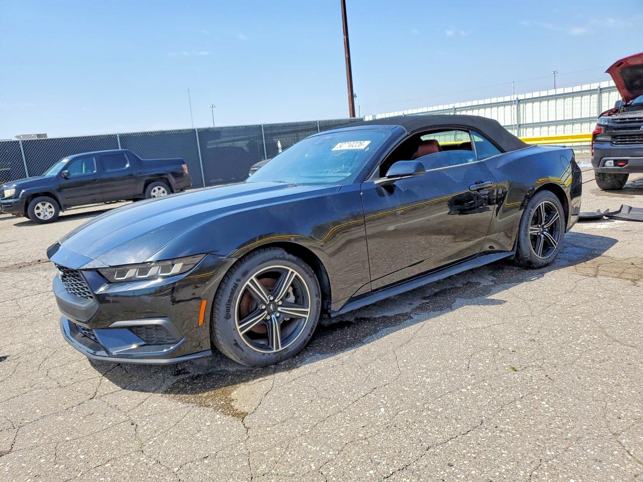 FORD MUSTANG 2025