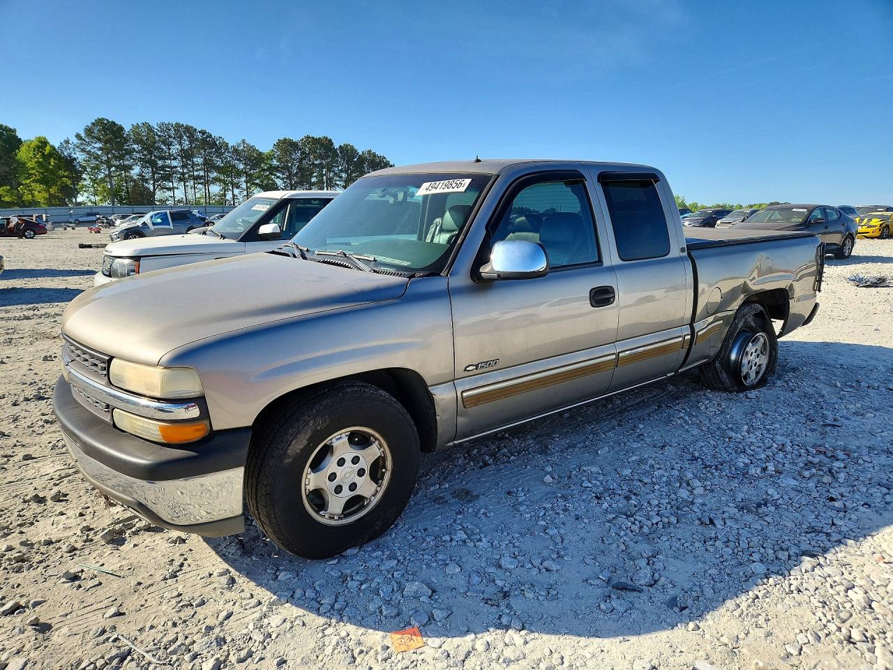 CHEVROLET SILVERADO 2001
