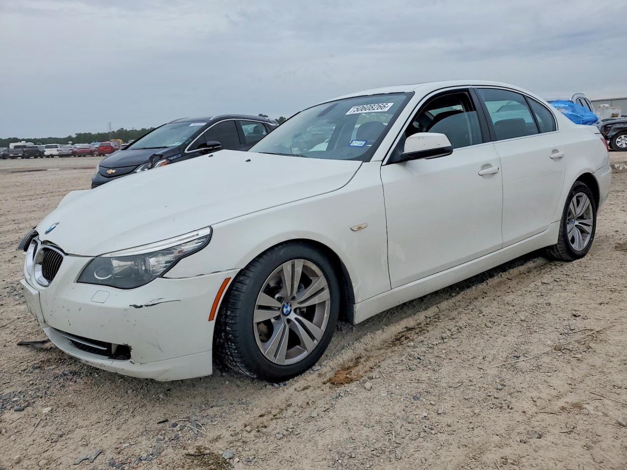 BMW 528 2010