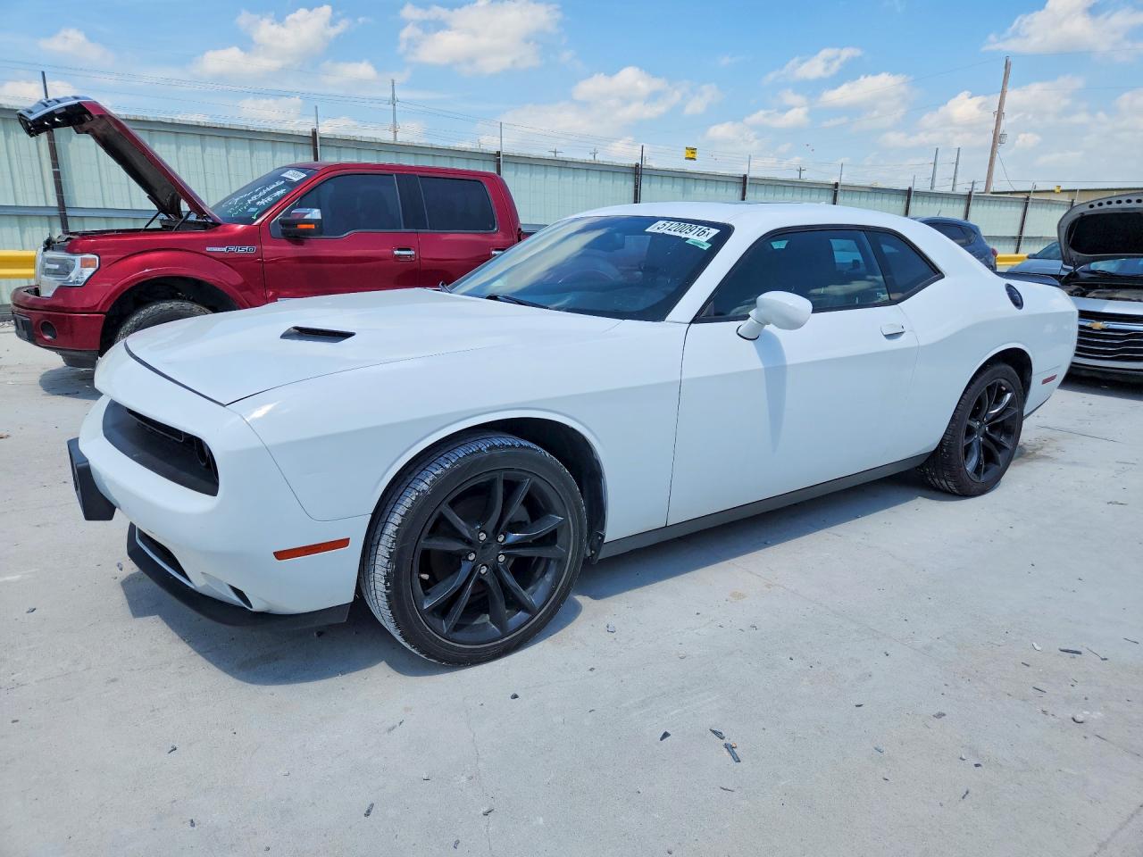 DODGE CHALLENGER 2016
