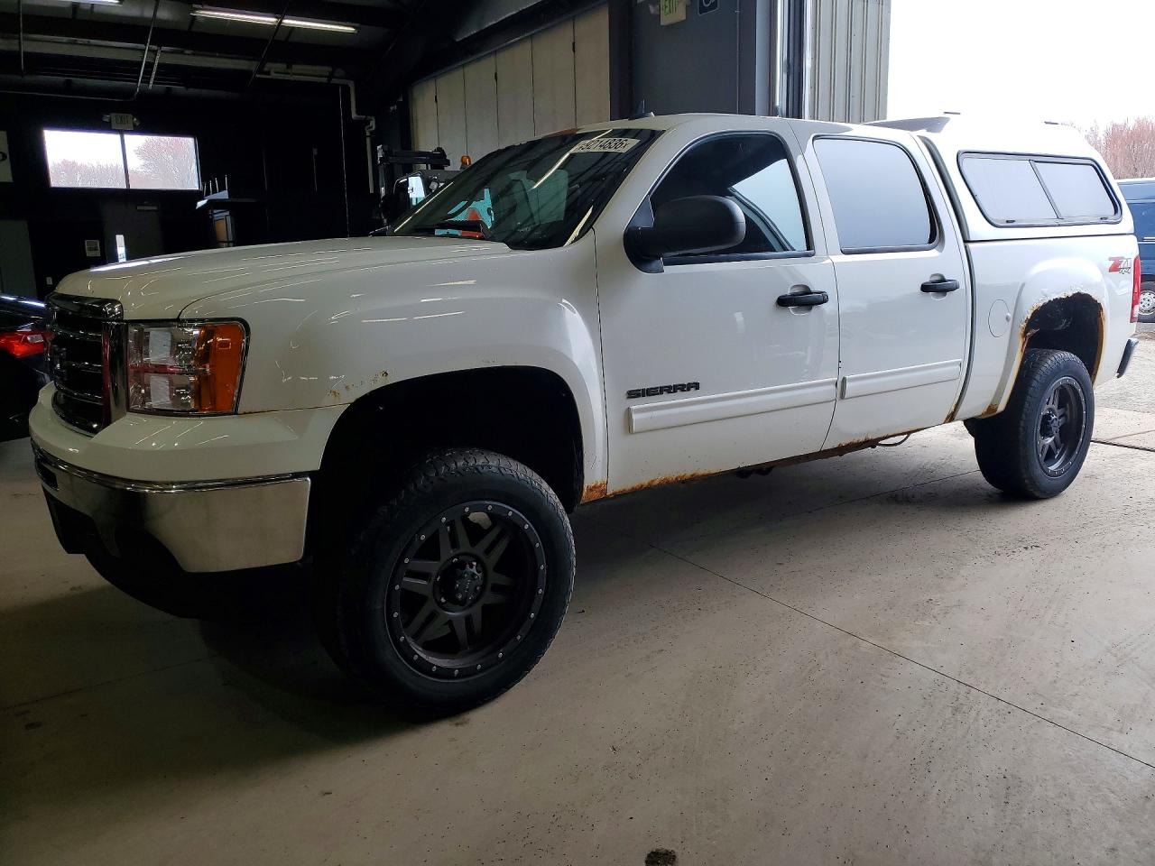 GMC SIERRA 2013