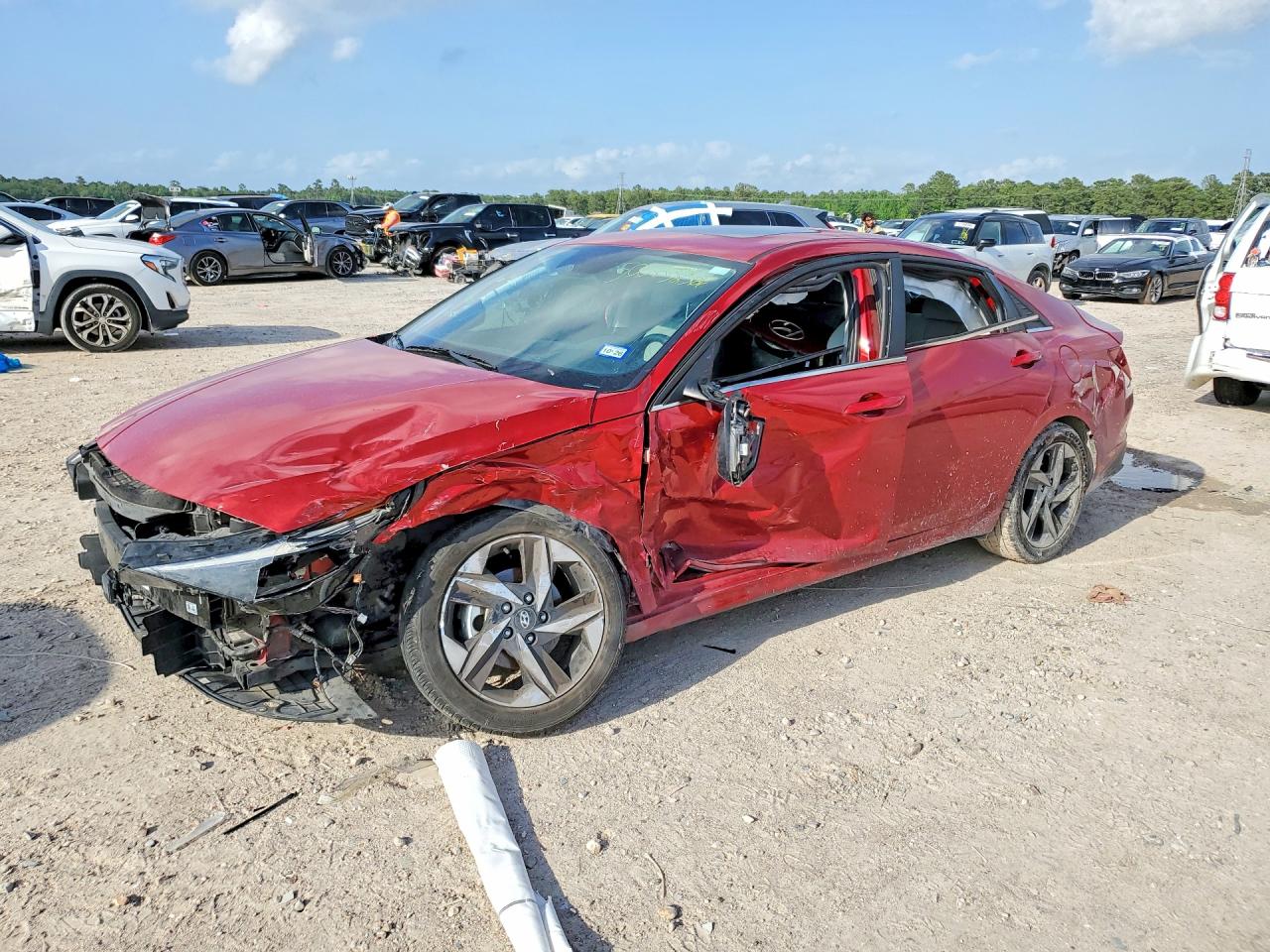 HYUNDAI ELANTRA 2023
