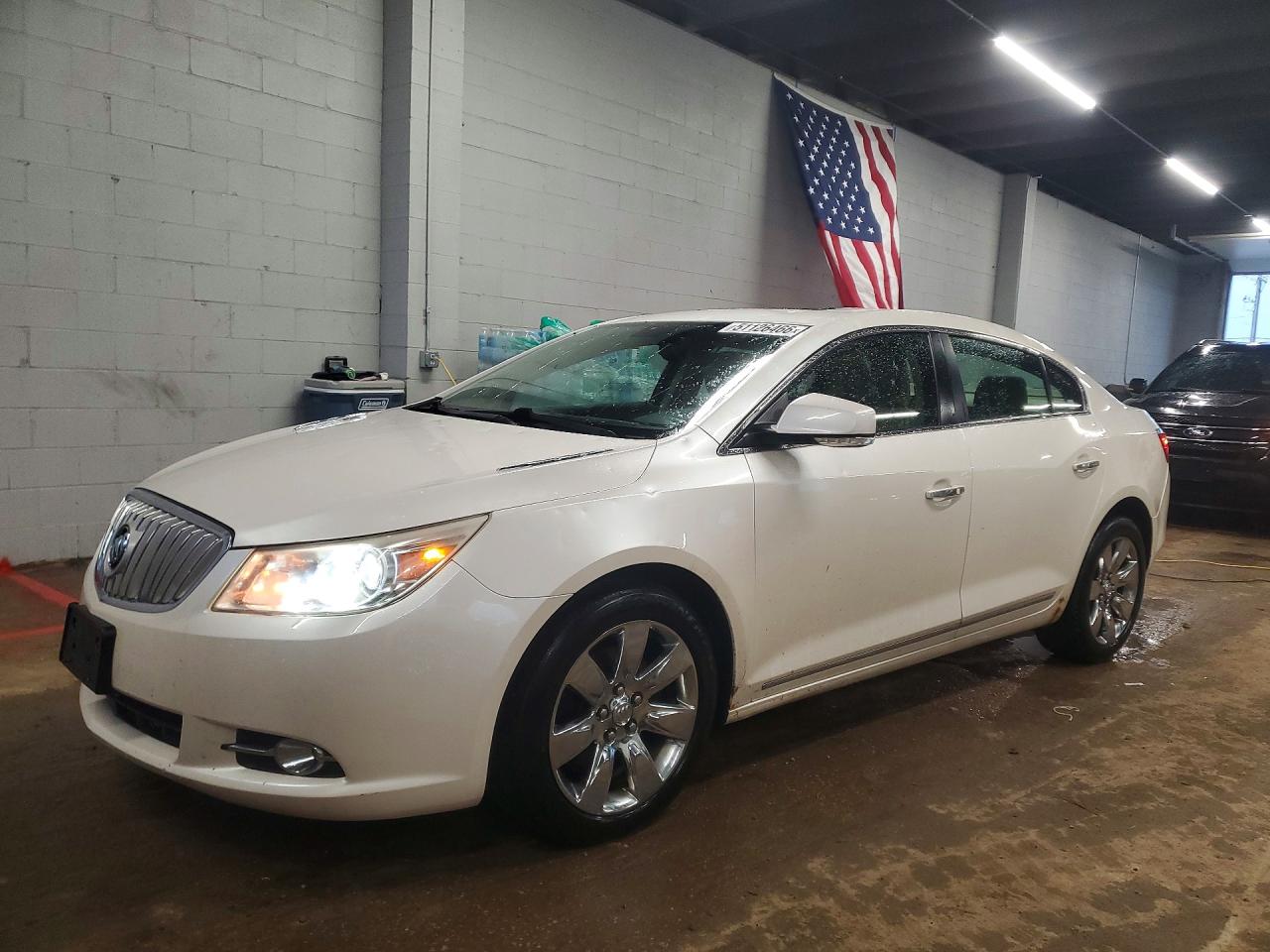BUICK LACROSSE 2011