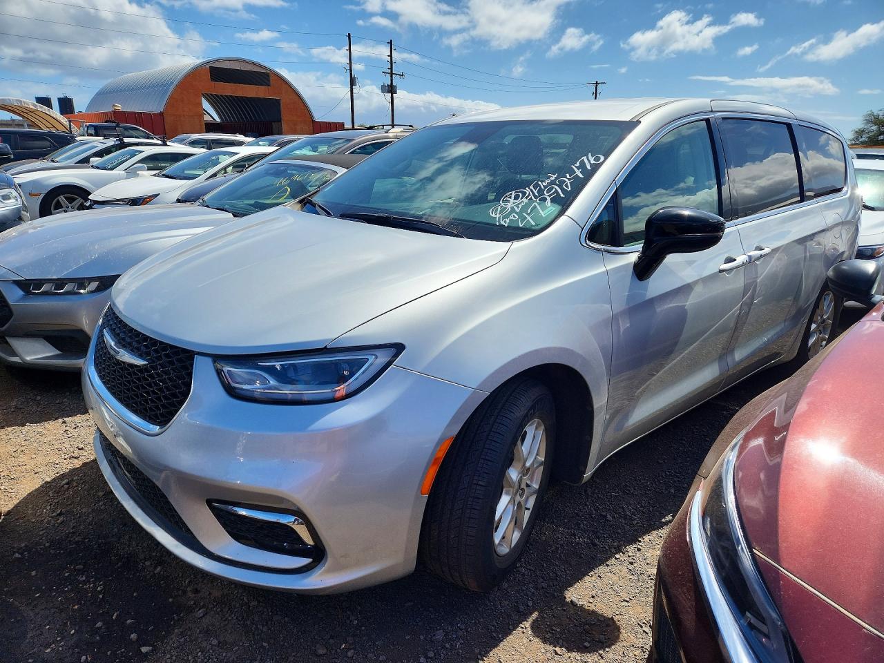 CHRYSLER PACIFICA 2024