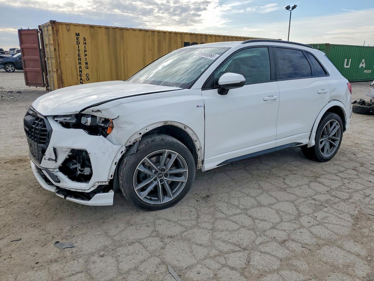 AUDI Q3 2022