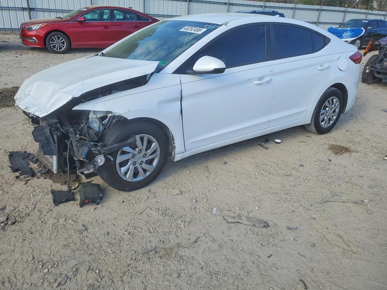 HYUNDAI ELANTRA 2017