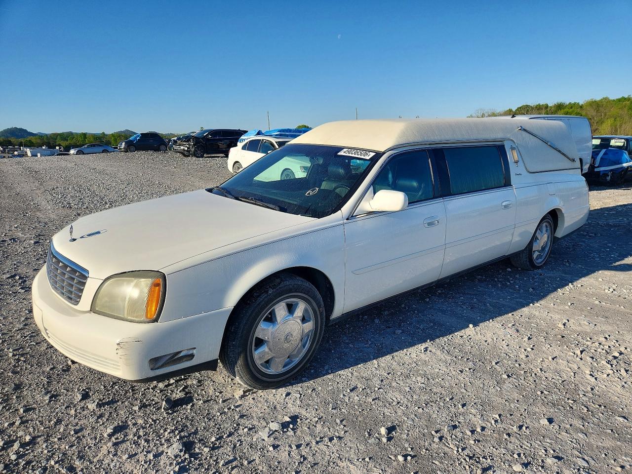 CADILLAC COMMERCIAL CHASSIS 2004