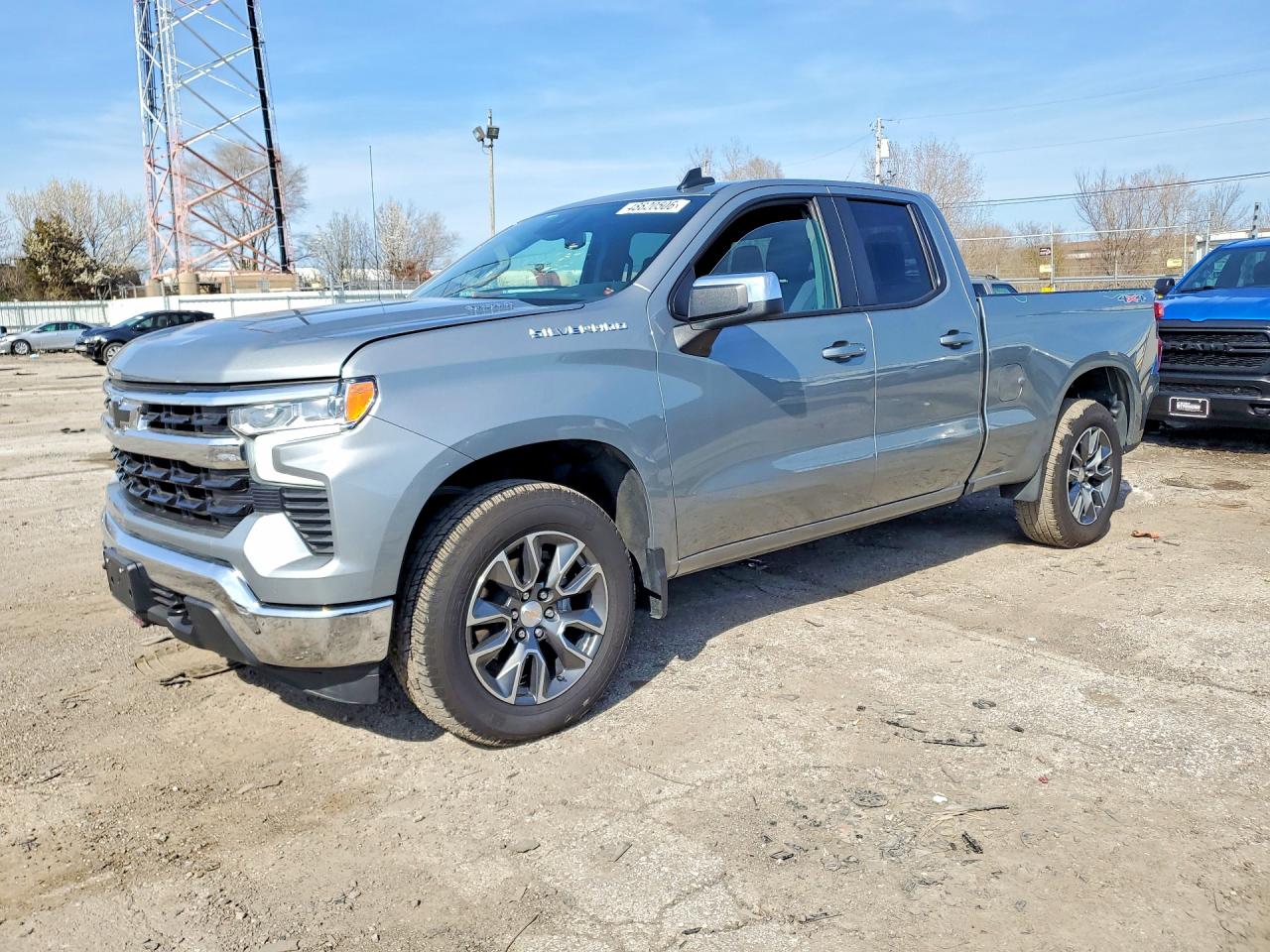 CHEVROLET SILVERADO 2025