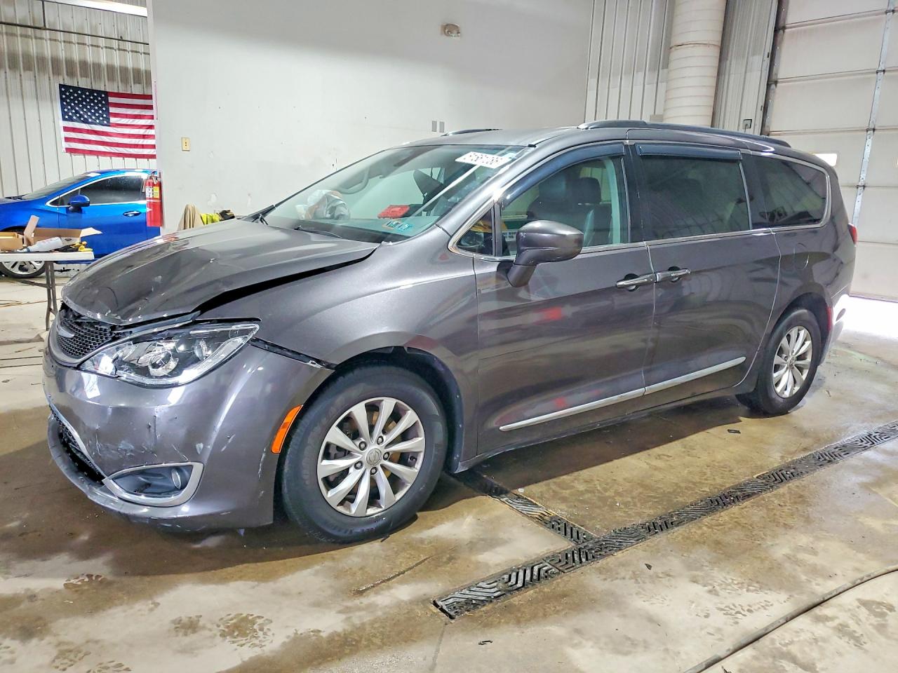 CHRYSLER PACIFICA 2017