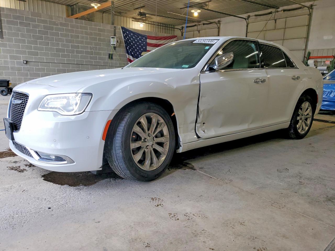 CHRYSLER 300 2019