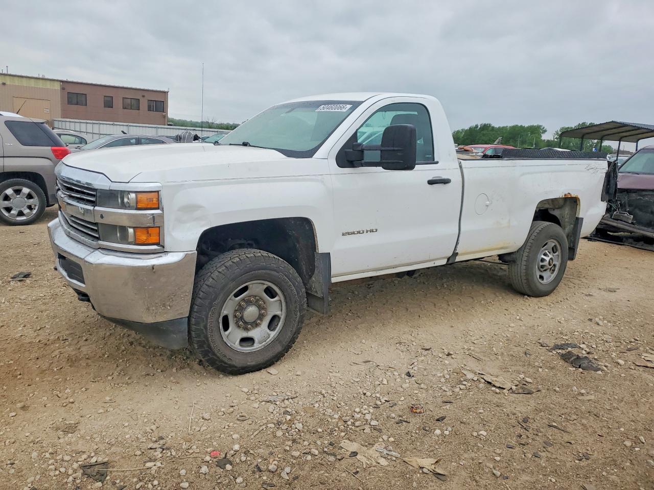 CHEVROLET SILVERADO 2017