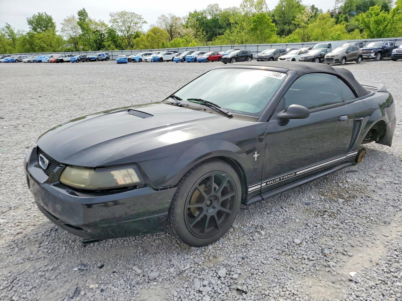 FORD MUSTANG 2000