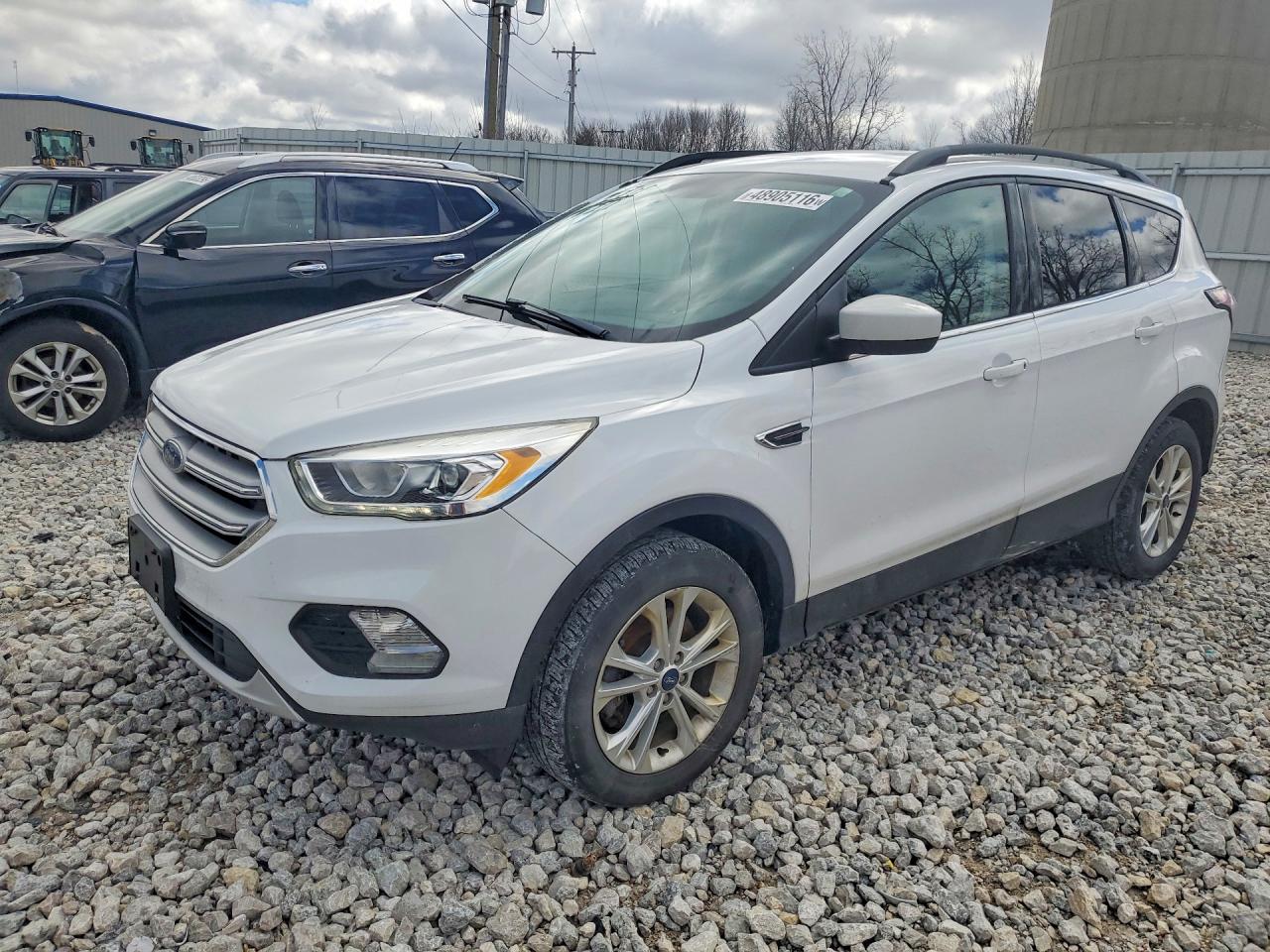 FORD ESCAPE 2017