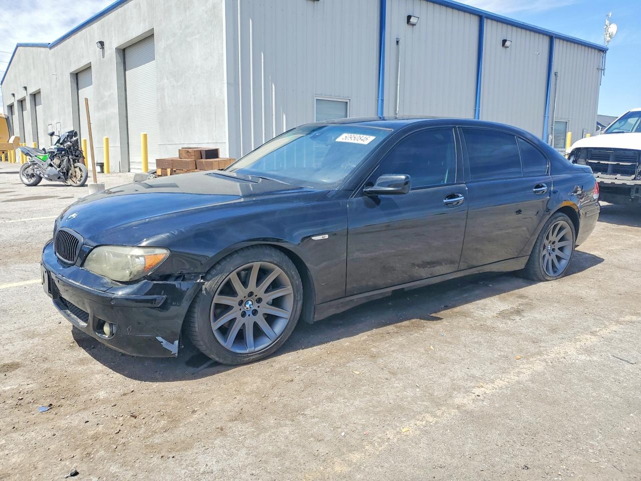 BMW 750 2006