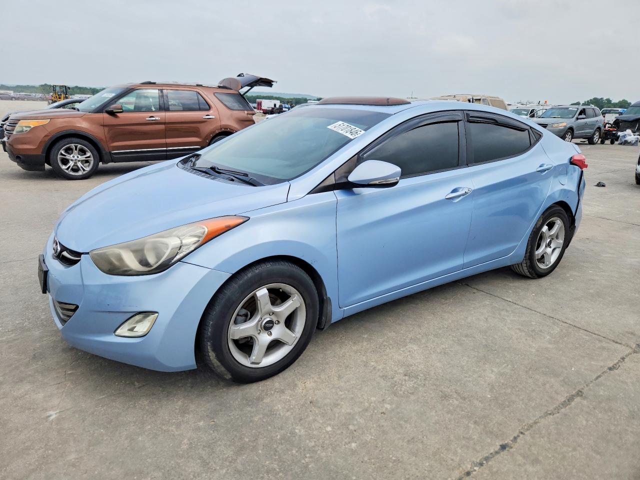 HYUNDAI ELANTRA 2013
