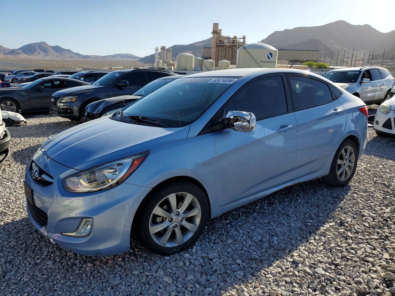 HYUNDAI ACCENT 2012