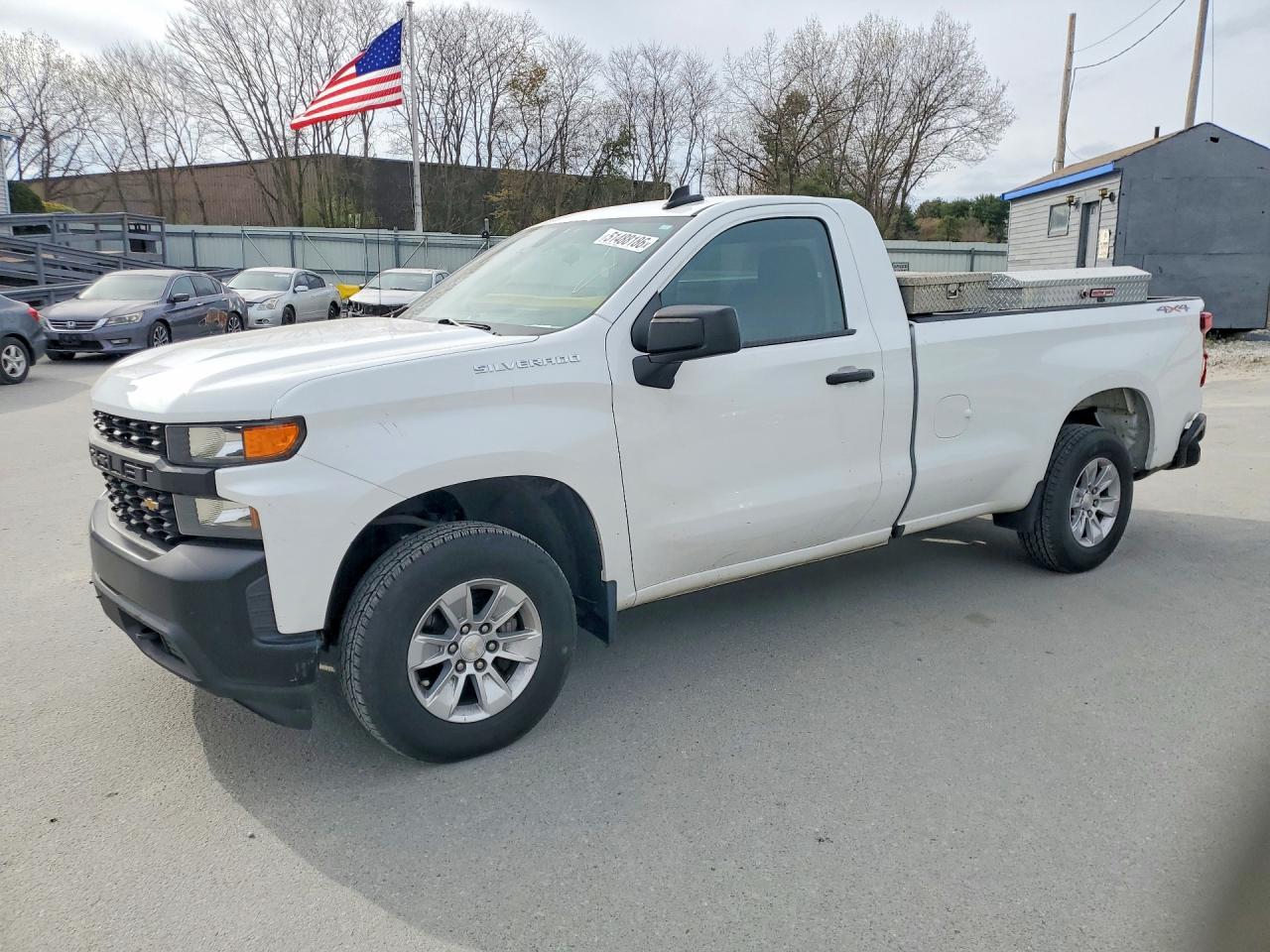CHEVROLET SILVERADO 2021