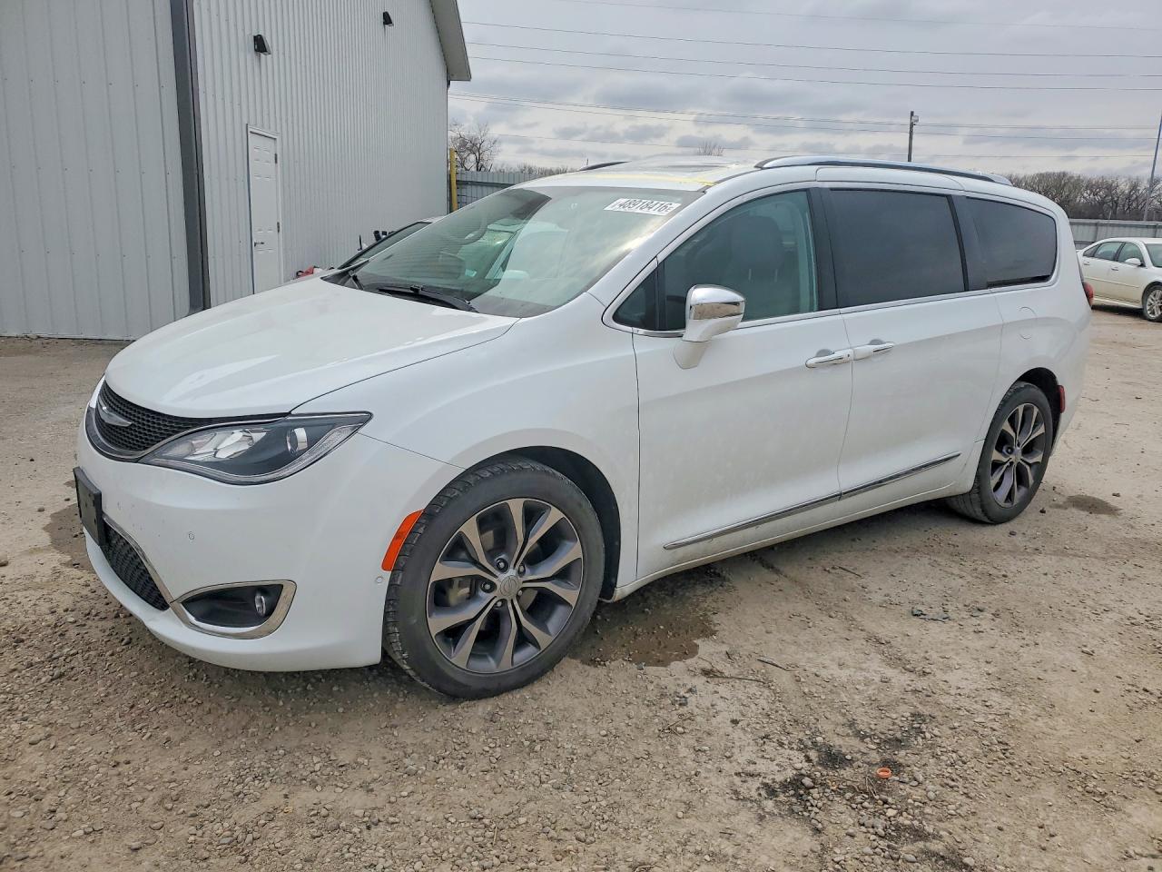CHRYSLER PACIFICA 2018