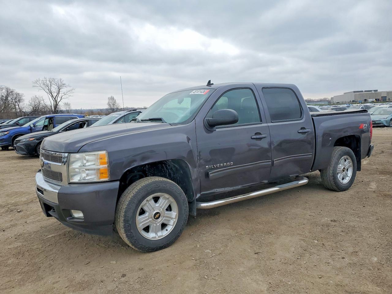 CHEVROLET SILVERADO 2011