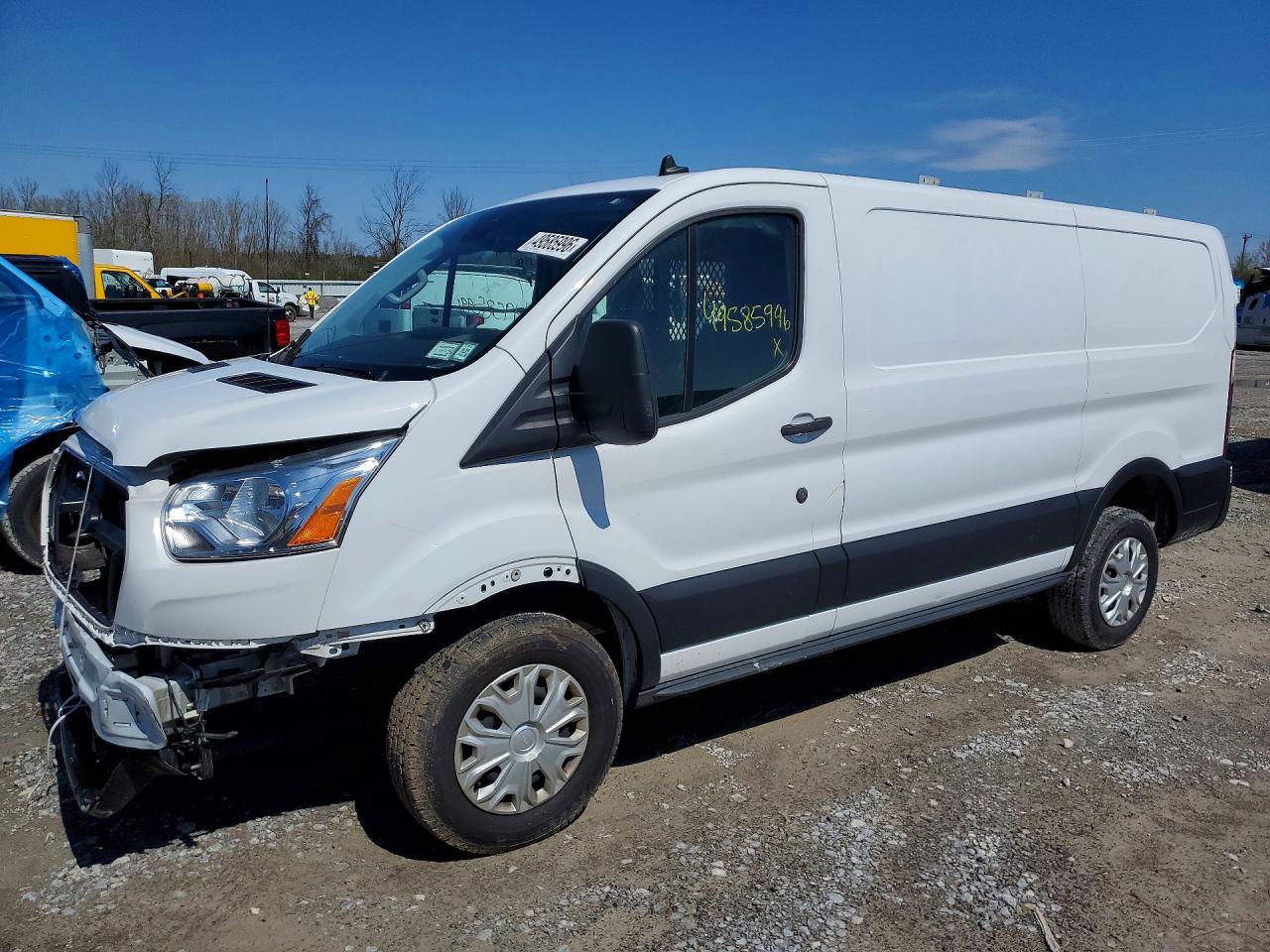 FORD TRANSIT 2022