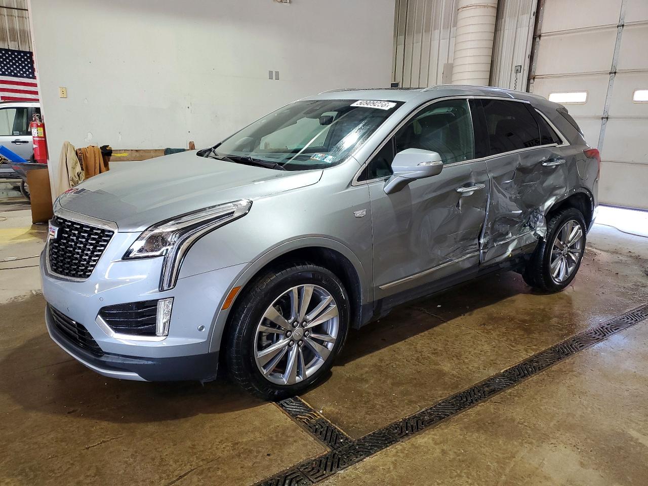 CADILLAC XT5 2025