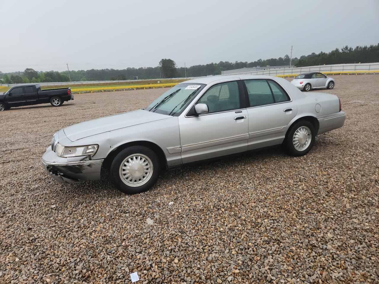 MERCURY GRAND MARQUIS 2002