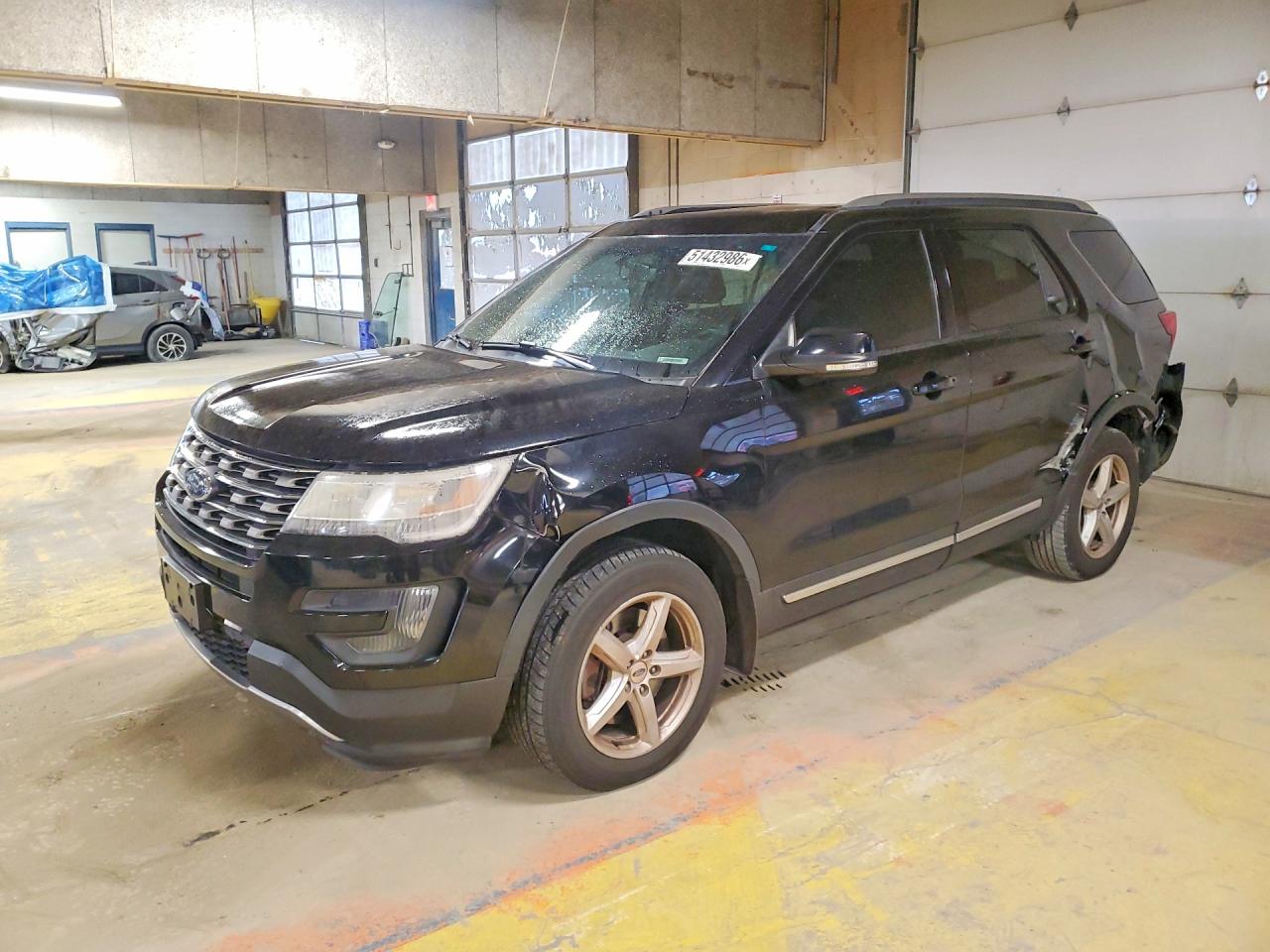 FORD EXPLORER 2016