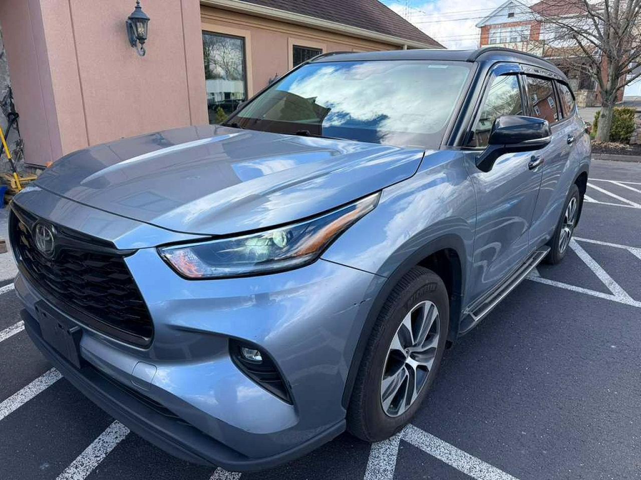 TOYOTA HIGHLANDER 2021