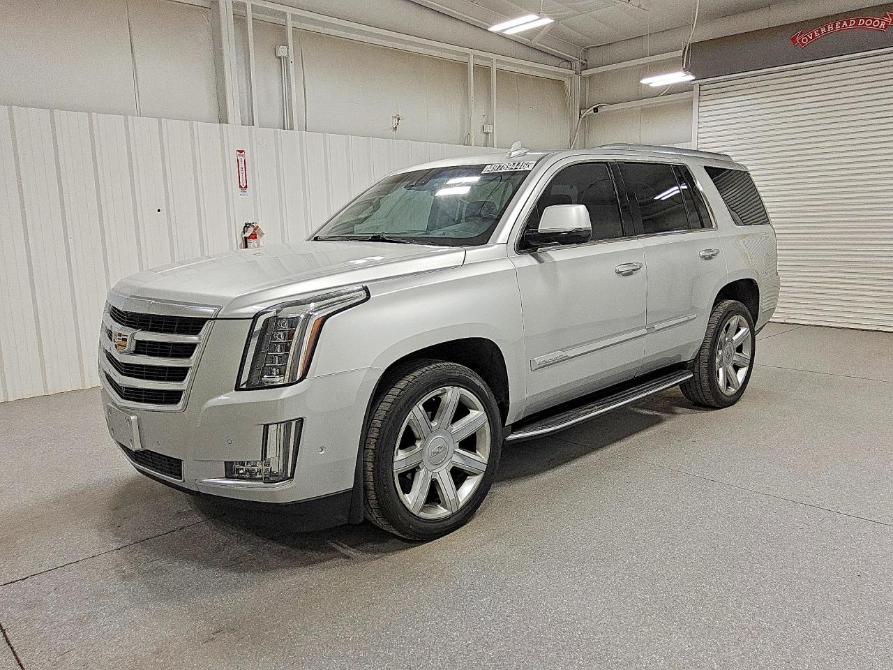 CADILLAC ESCALADE 2018