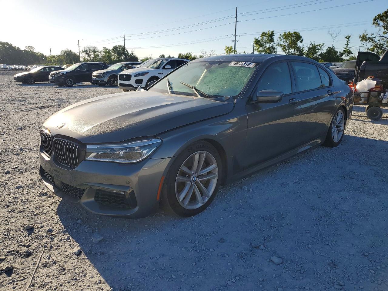 BMW 750 2017