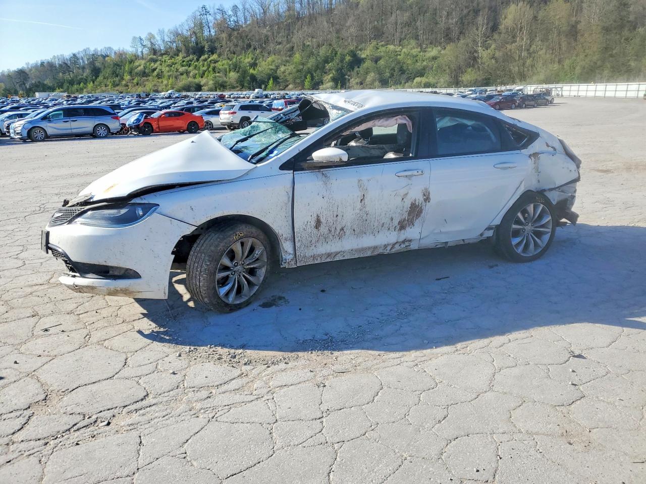 CHRYSLER 200 2016