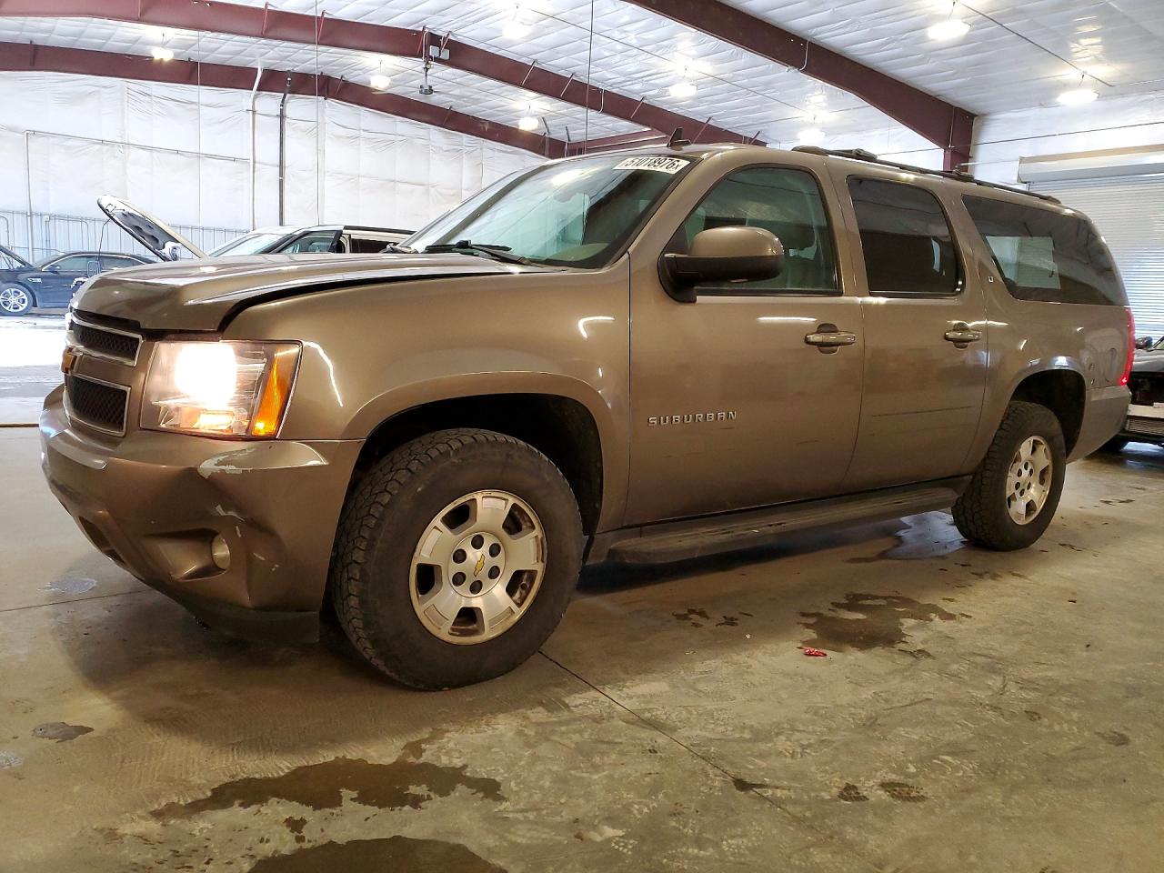 CHEVROLET SUBURBAN 2012
