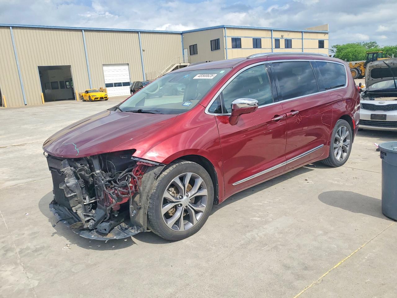 CHRYSLER PACIFICA 2017