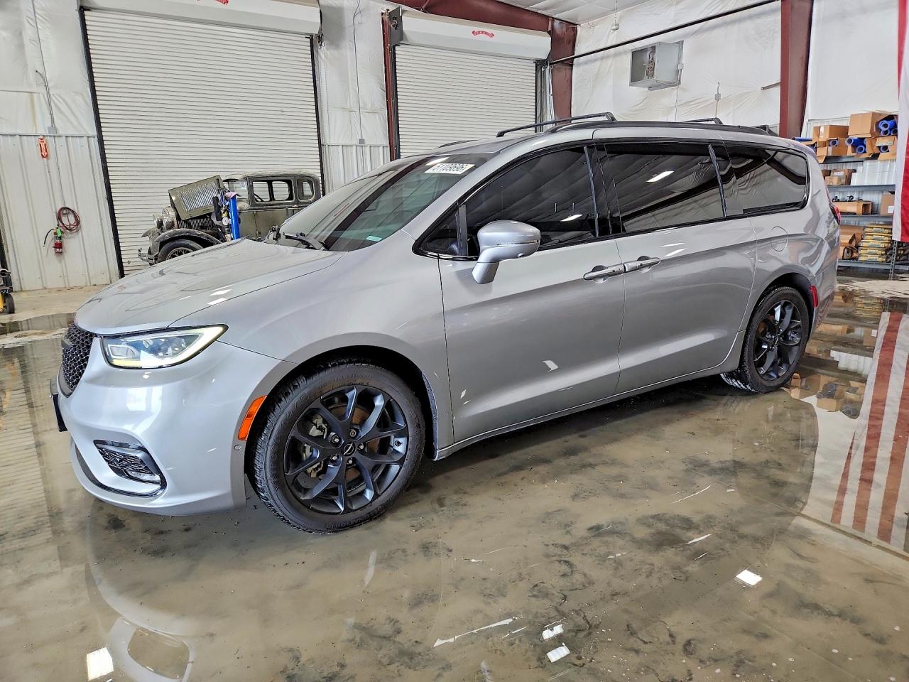 CHRYSLER PACIFICA 2021