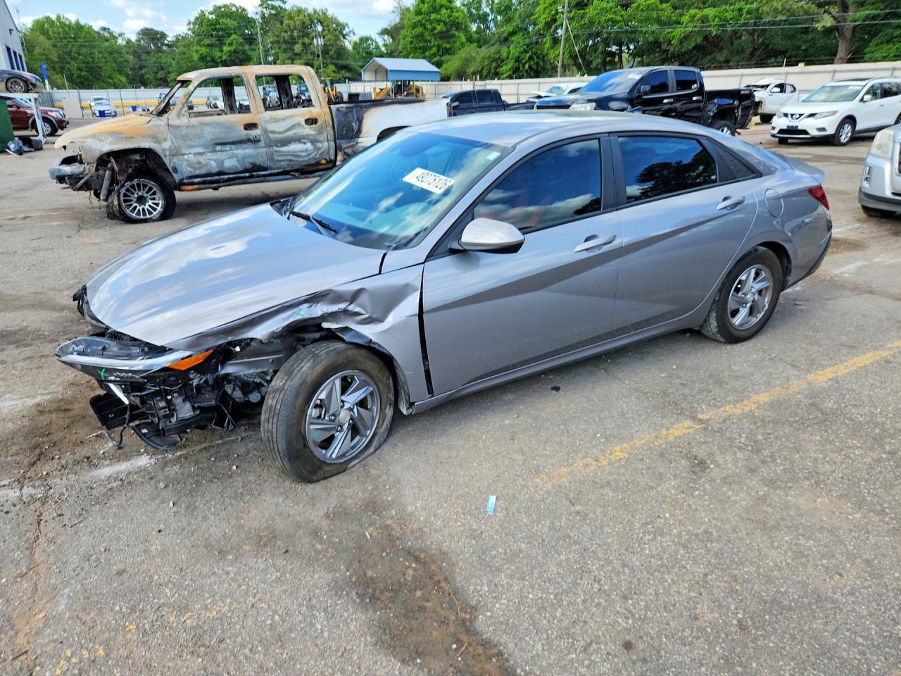 HYUNDAI ELANTRA 2025