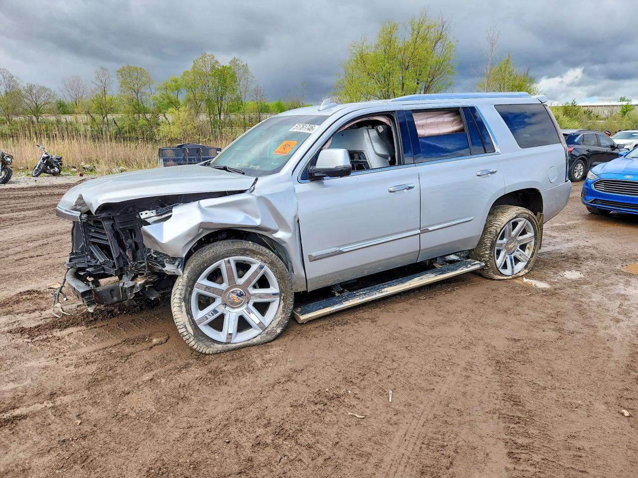 CADILLAC ESCALADE 2016