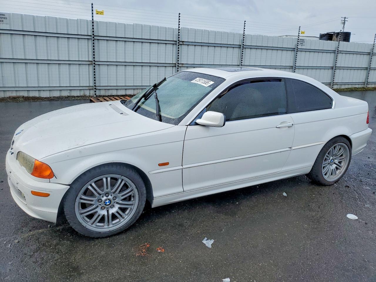 BMW 330 2002