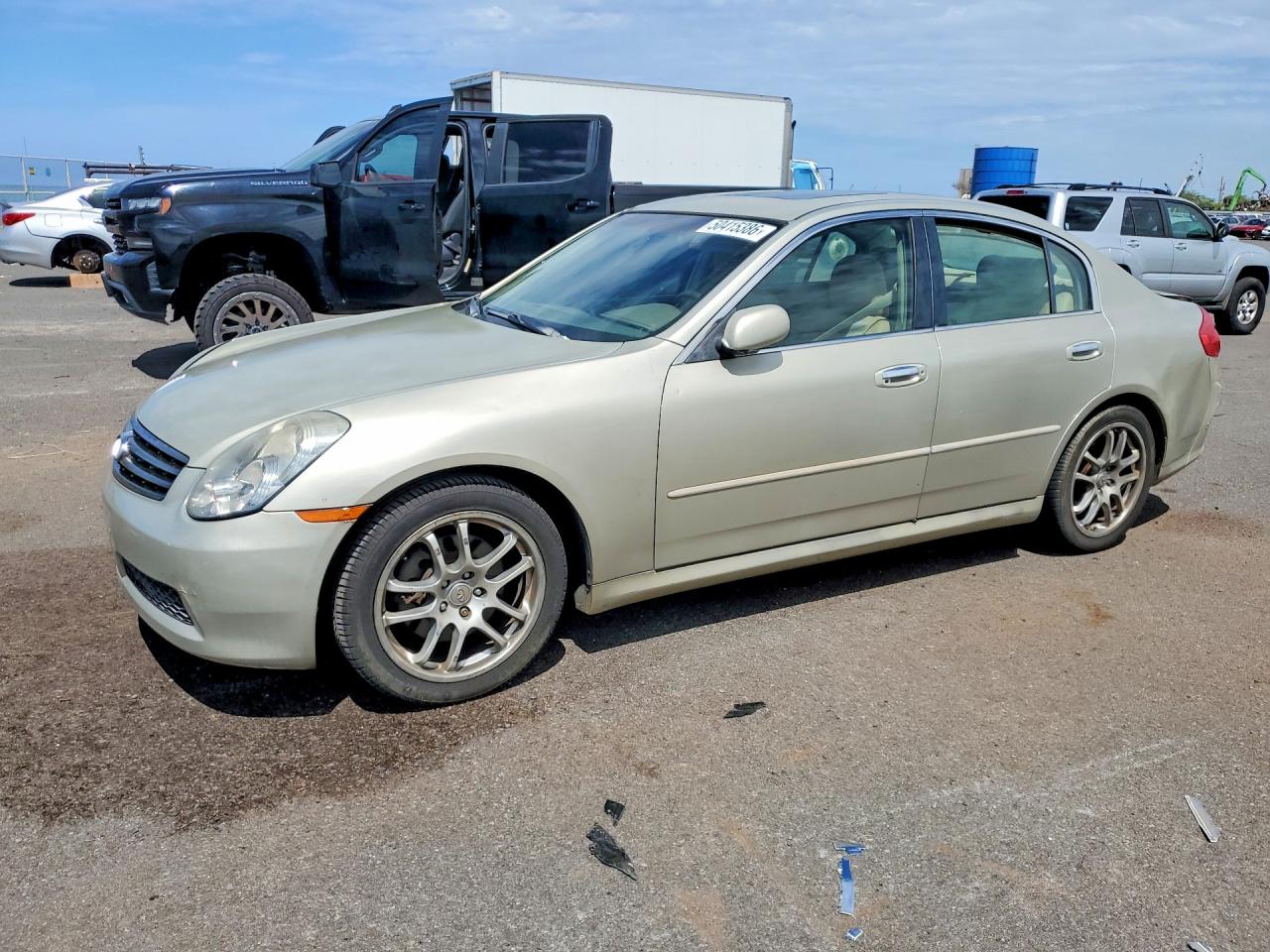 INFINITI G35 2005