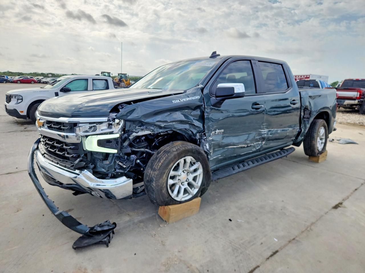 CHEVROLET SILVERADO 2025