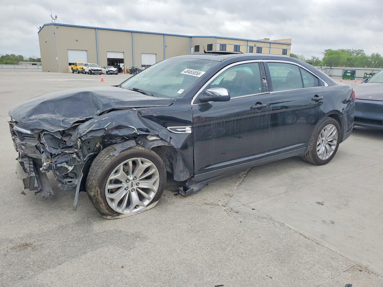 FORD TAURUS 2019