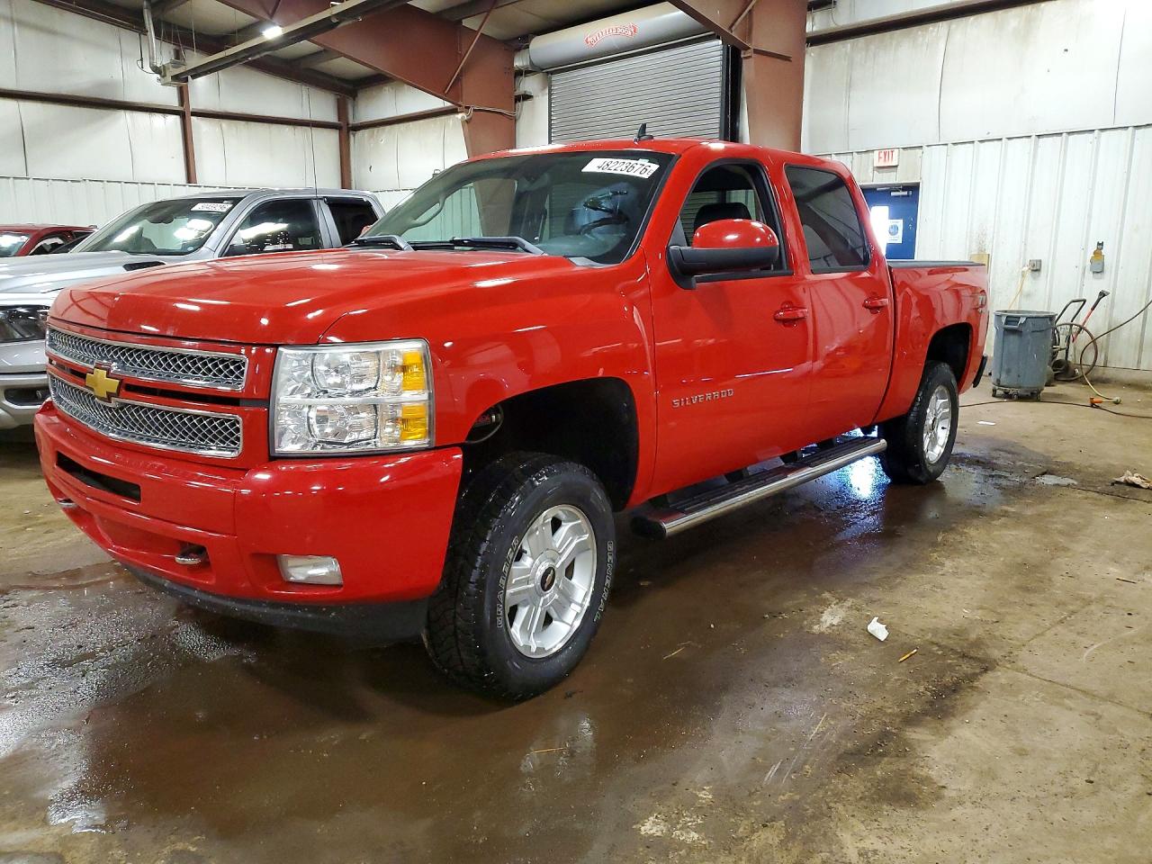CHEVROLET SILVERADO 2012