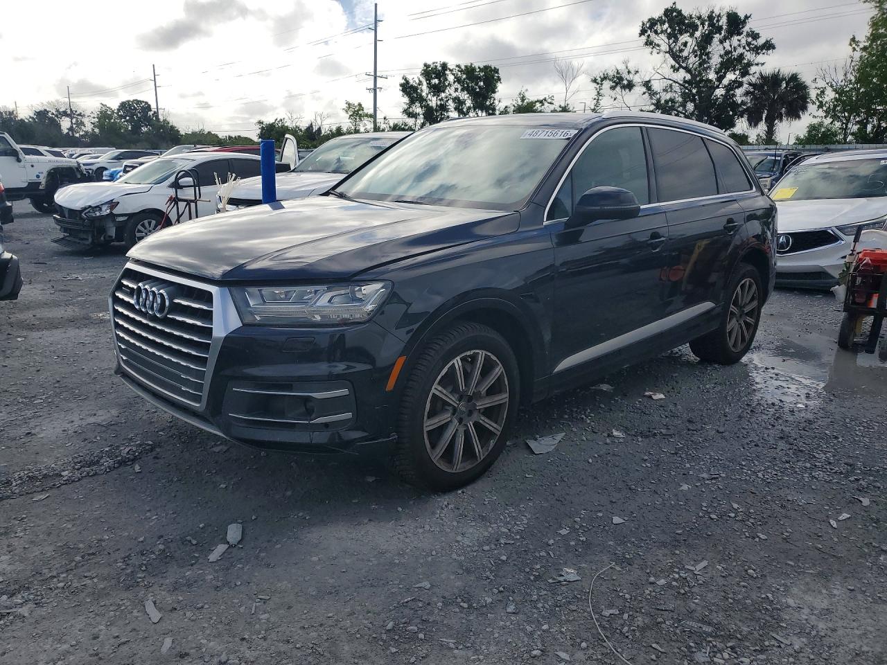 AUDI Q7 2018