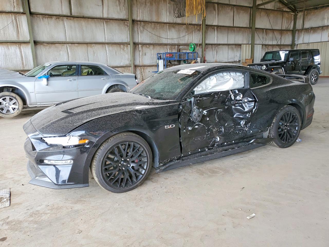 FORD MUSTANG 2019